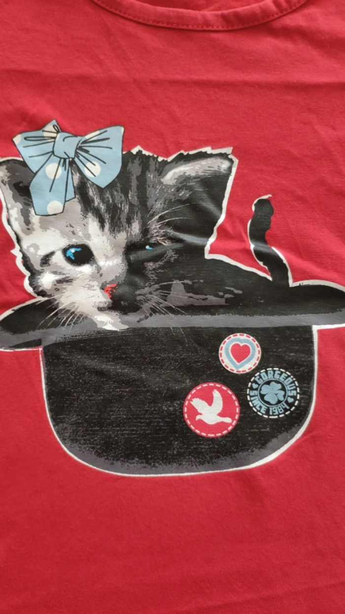 T-shirt rouge sans marque sans manche chat 8 ans - photo numéro 2