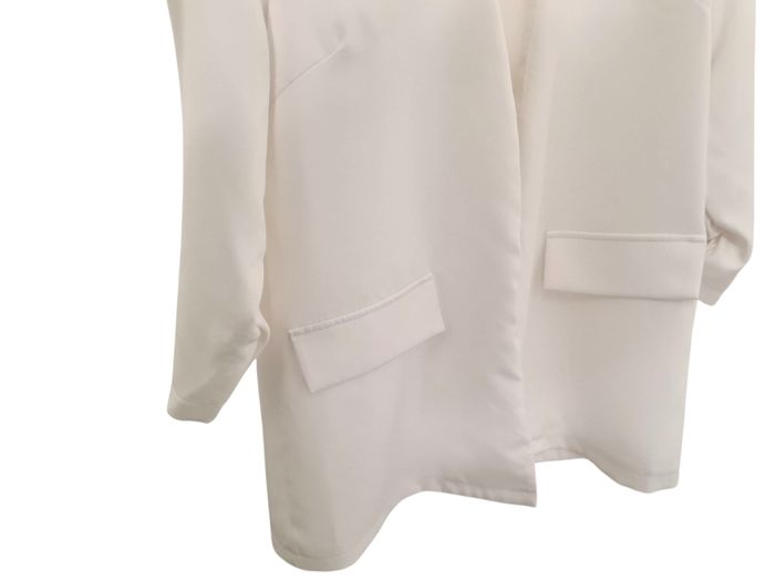 Blazer blanc taille M shein - photo numéro 3