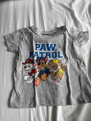 TEE shirt paw patrol