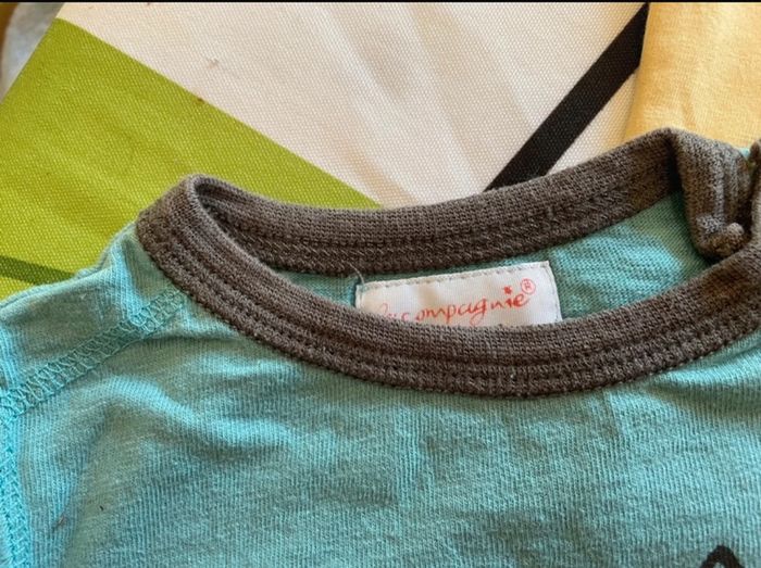 Lot 6 t shirt manches courtes 6 mois - photo numéro 4