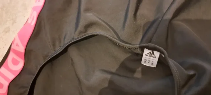 Maillot de bains, Adidas, 14/15 ans - photo numéro 4
