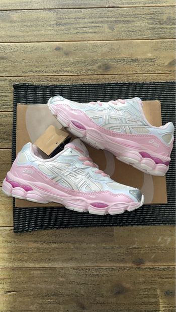 Asics Gel-Nyc Pink