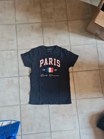 Tee-shirt Primark Paris