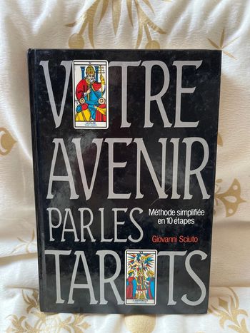 Livre Votre avenir par les tarots de Giovanni Sciuto
