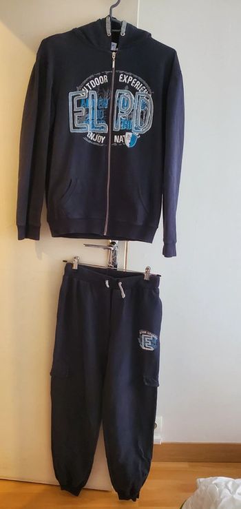Ensemble jogging bleu marine 14 ans