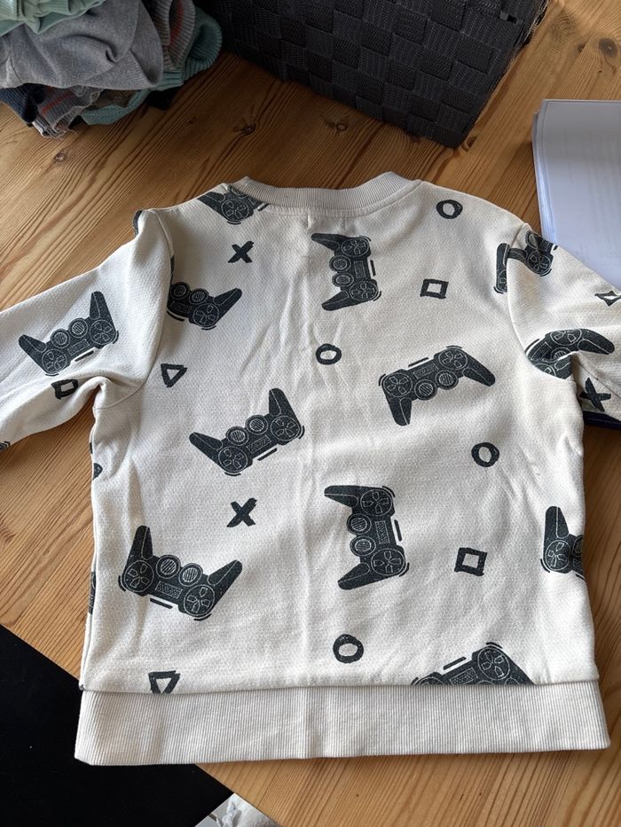 Pull garçon - photo numéro 3