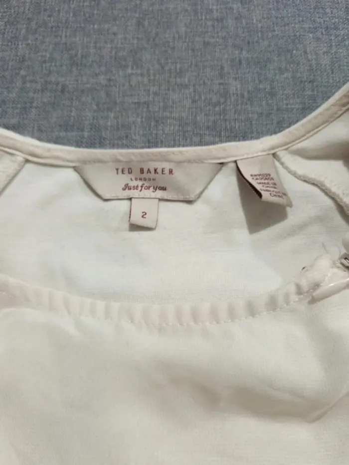 C60 robe crème Ted Baker T2 - photo numéro 3