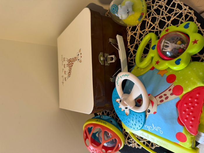 Sophie la Girafe - Coffret lot avec valisette - photo numéro 3