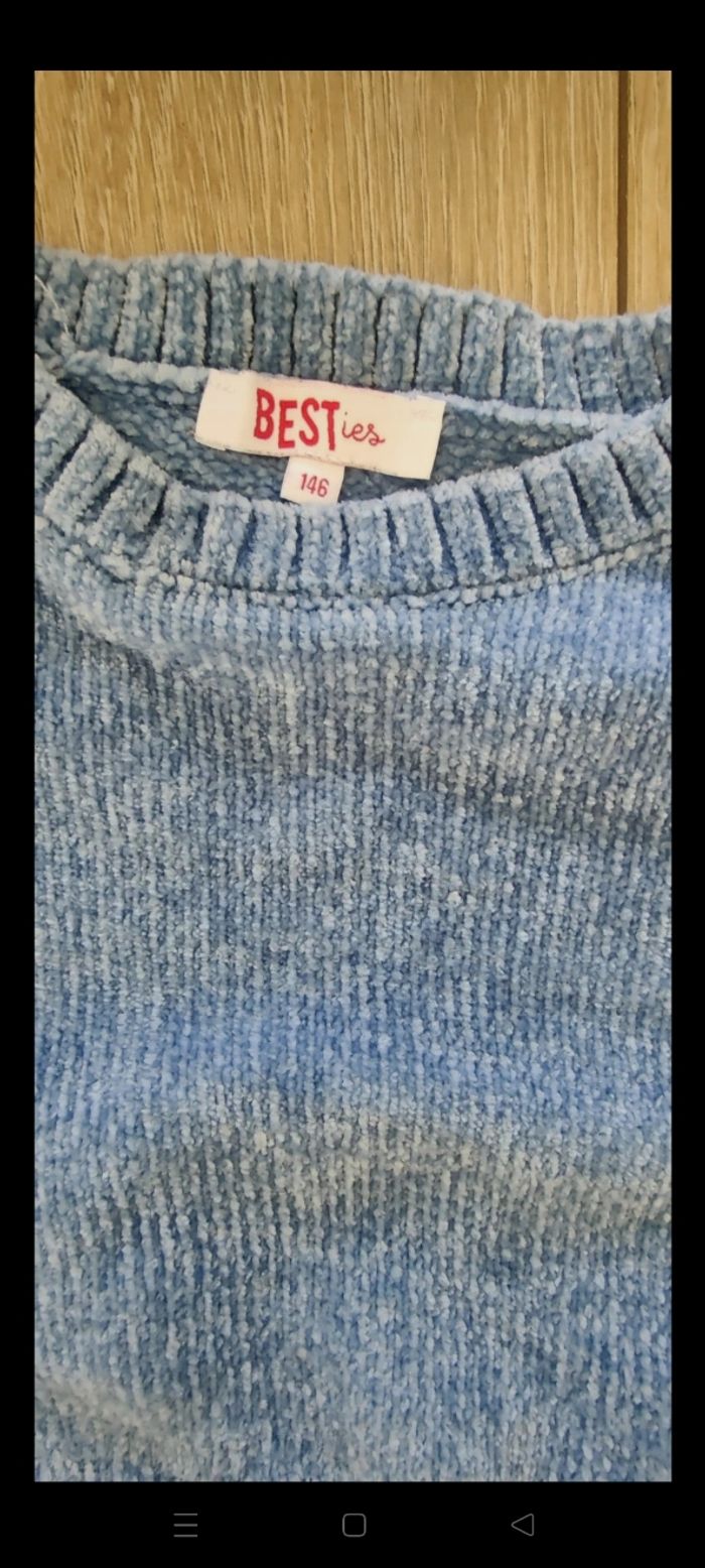Lot six pulls taille 5/ 8 ans - photo numéro 2