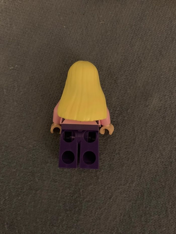 Lego Figurine Friends Series TV Phoebe Buffay ftv007 The Friends apartment set 10292 - photo numéro 2