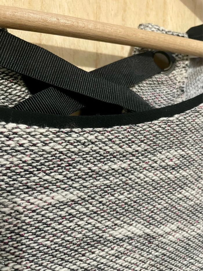 Petit pull gris lacet à l’arrière manches 3/4 taille S - photo numéro 5