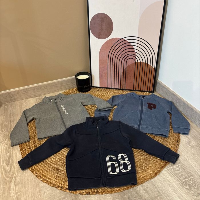 Lot de vêtements garçon - taille 24mois/2ans - photo numéro 2