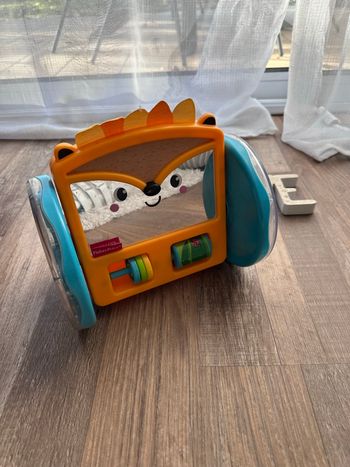 - Hérisson d’activité roulant Fisher price  - Quelques traces d’usure mais en très bon état