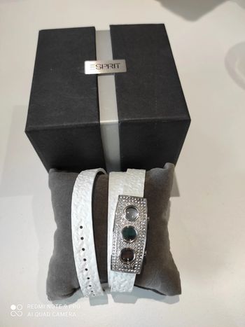 superbe montre esprit neuve