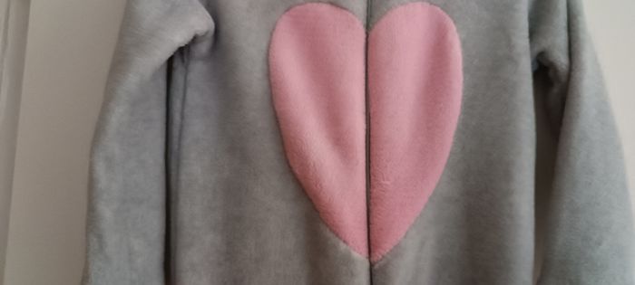 Lot 2 combinaisons 5/6 ans - photo numéro 8