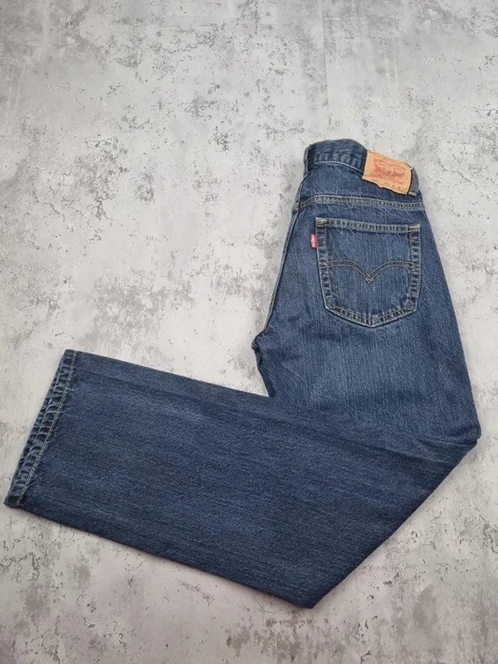 Jeans Levi’s 505 bleu – Taille 36 Femme / 26 US (mesures en photos)