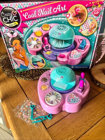 Jeux ongles fillette