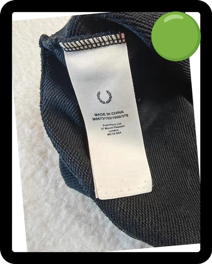 Sweat capuche Fred Perry taille M - photo numéro 7