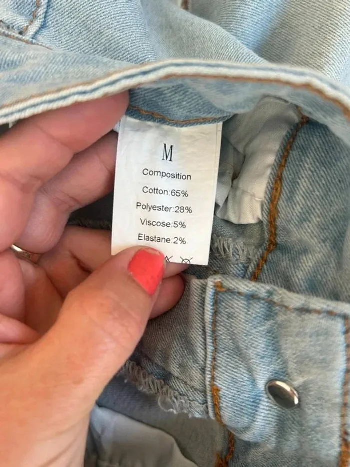Jeans neuf taille M - photo numéro 2