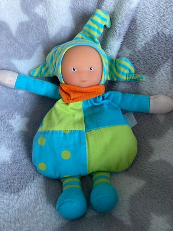 Doudou poupée corolle vert 