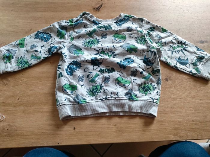 lot de 10 pulls 18 mois - photo numéro 4