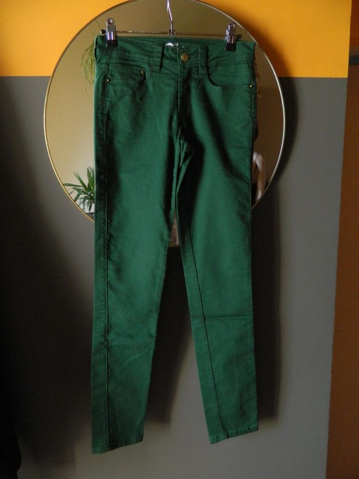 Pantalon femme T 34 coupe slim "Pimkie"