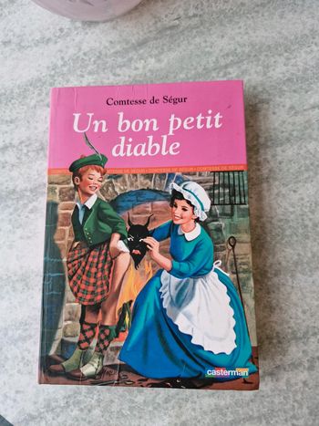 Livre enfant.  Un bon petit diable.  Comtesse de segur
