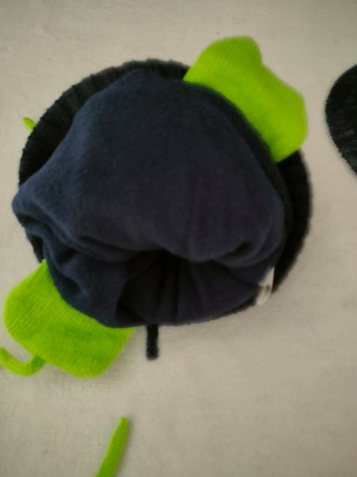 Bonnet bébé neuf - photo numéro 4