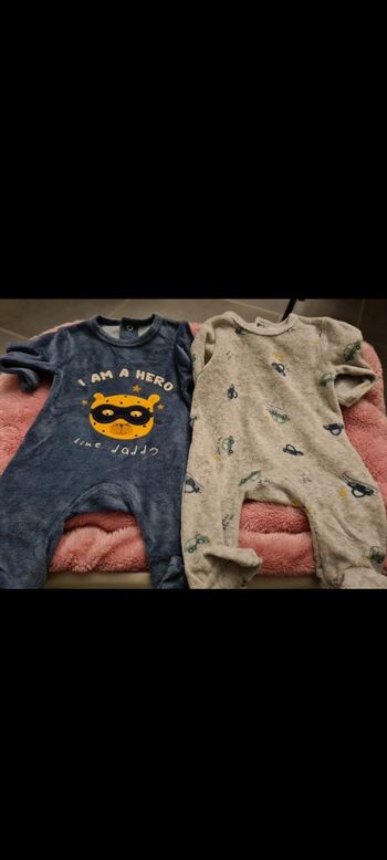 Lot pyjamas