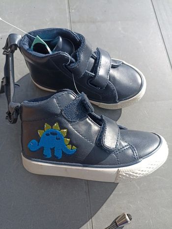 Chaussures taille 22