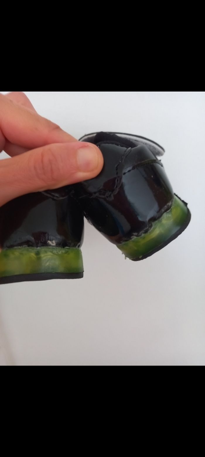 Baskets noir - photo numéro 3