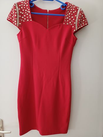 Robe rouge strass