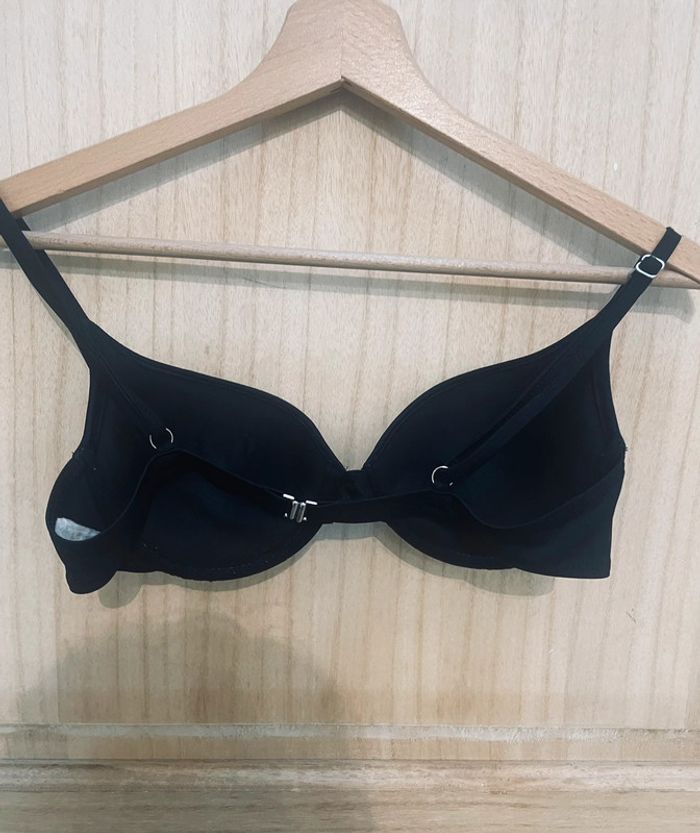 Haut de maillot de bain noir push-up avec détails métalliques - photo numéro 8