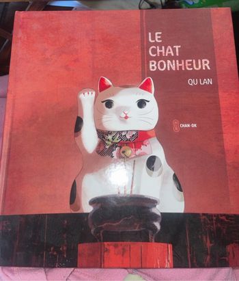 Livre le chat bonheur