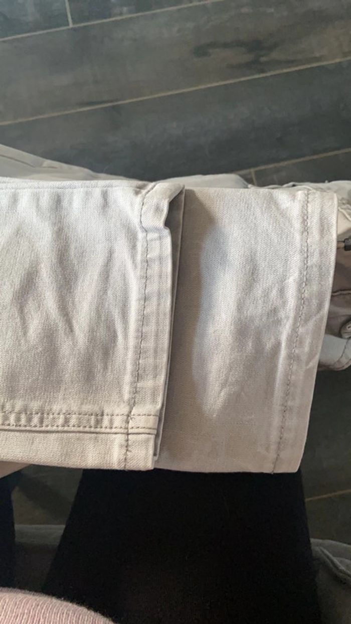 Jean gris très clair - photo numéro 4