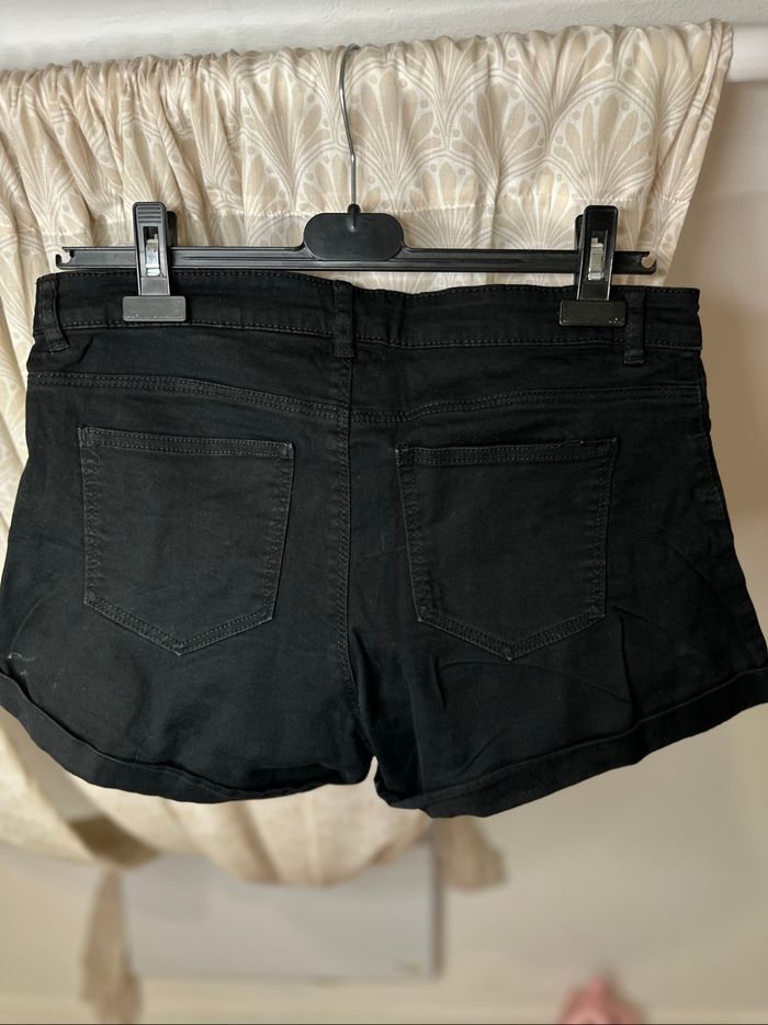 Short jean - photo numéro 3