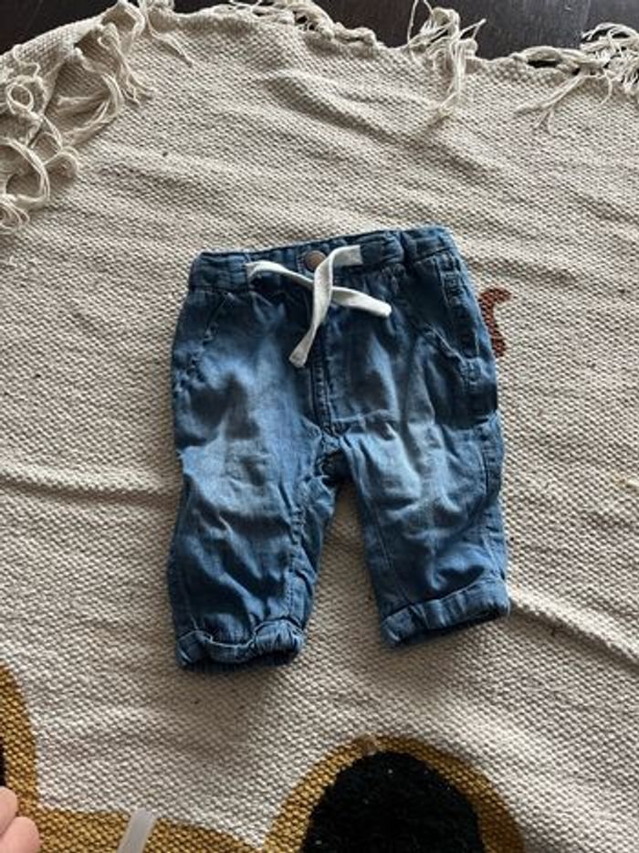 Pantalon 1 mois - photo numéro 2