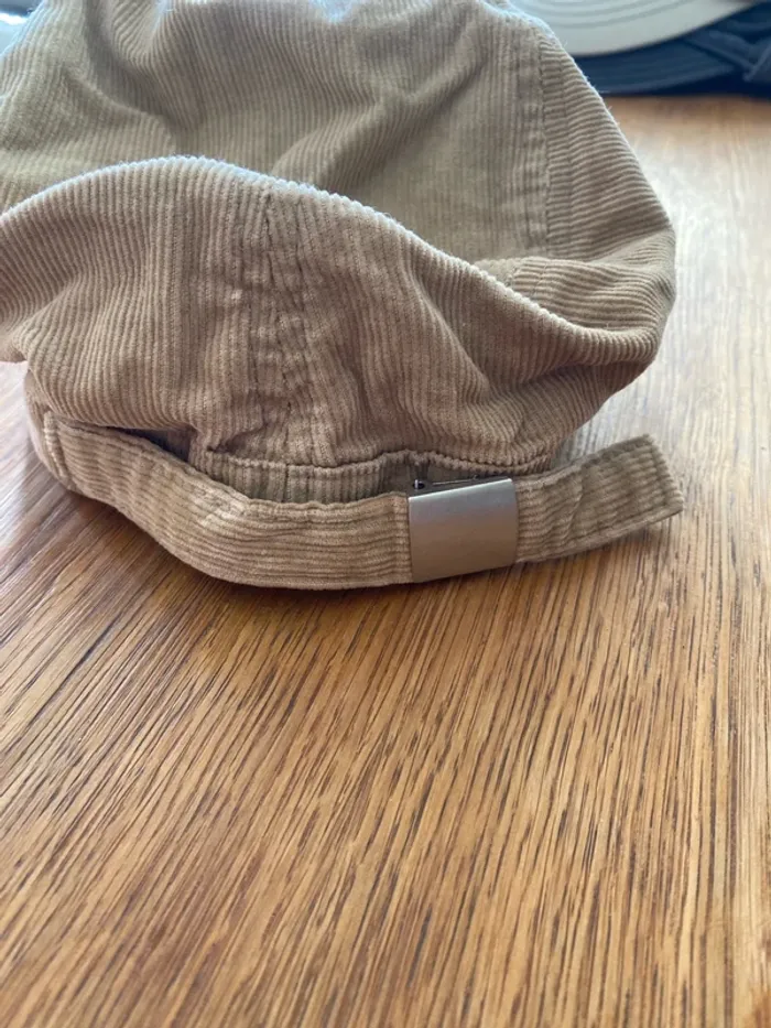 Casquette - photo numéro 3
