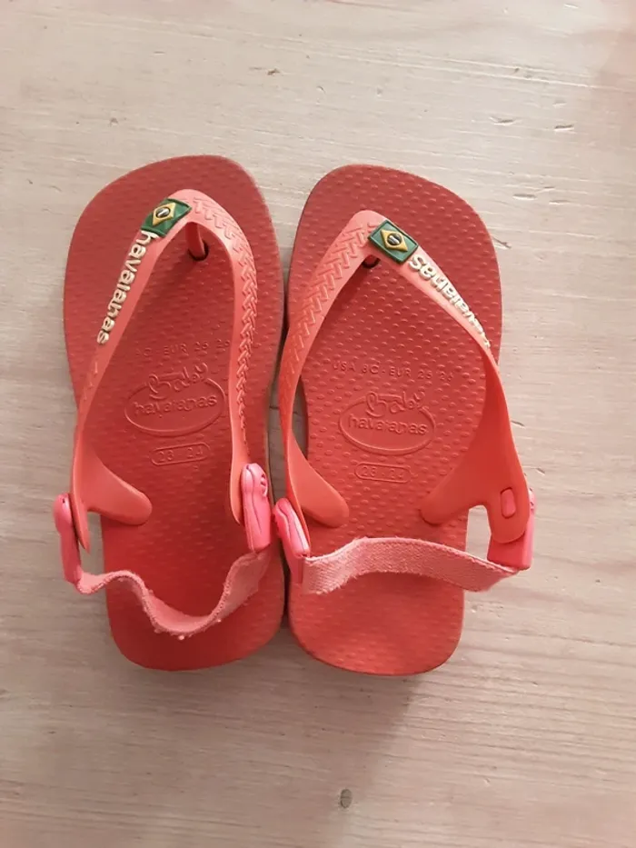 Tongs havaianas corail T. 23-24