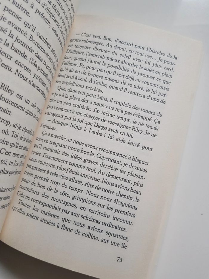 L'appel du sang : La seconde vie de Bree Tanner Stephenie Meyer - photo numéro 3