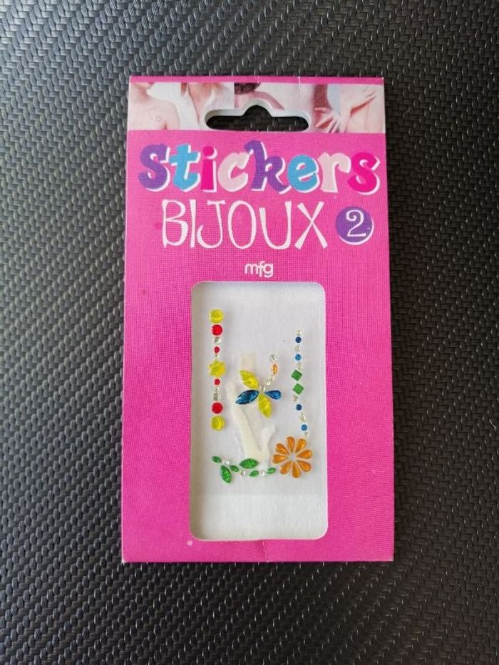 Stickers bijoux neufs sous blister
