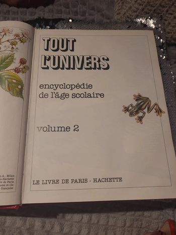 Tout l'univers. Encyclopedie de l'âge scolaire