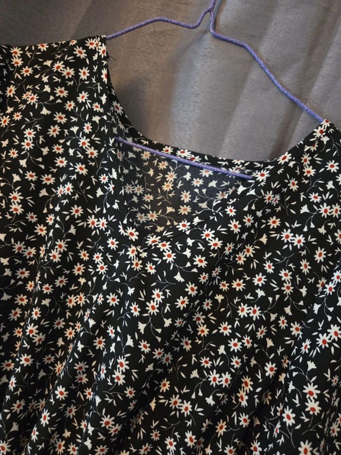 🤩 jolie robe d'été fleurie 🌸 femme M - photo numéro 4
