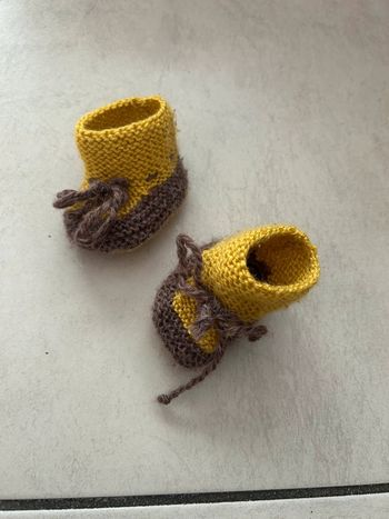 Chausson fait main taille naissance