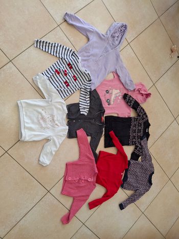 Lot 9 pull/sweat automne hiver 3 ans fille TB état a neuf