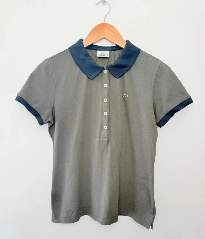 Polo Lacoste femme gris et bleu taille 44 soit L très bon état