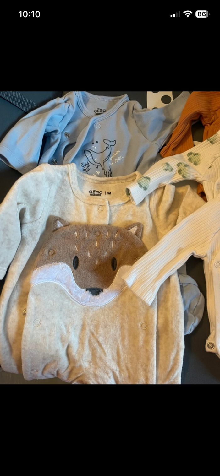 Lot vêtements 1 mois - photo numéro 3