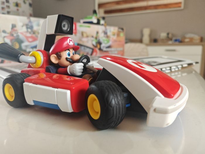 Mario Kart LIVE HOME CIRCUIT /  2 KARTS - photo numéro 2
