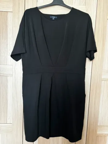 Robe noire perles KIABI t.44