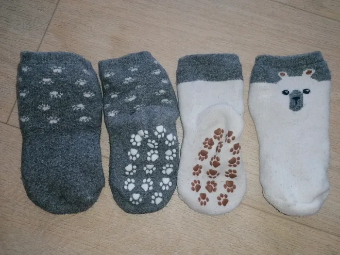 Chaussettes anti dérapente 19-22
